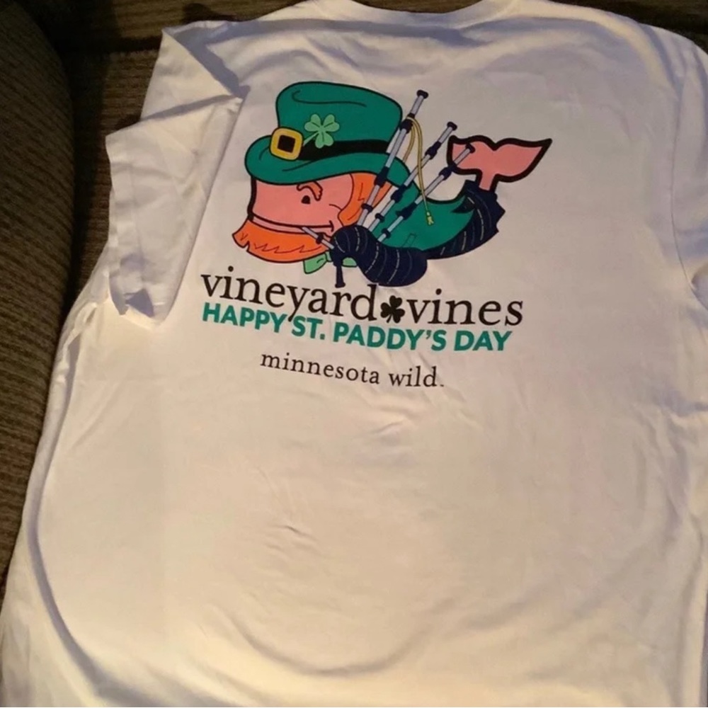 VINEYARD VINES ST. PATRICKS DAY MINNESOTA WILD T SHIRT mens size Large